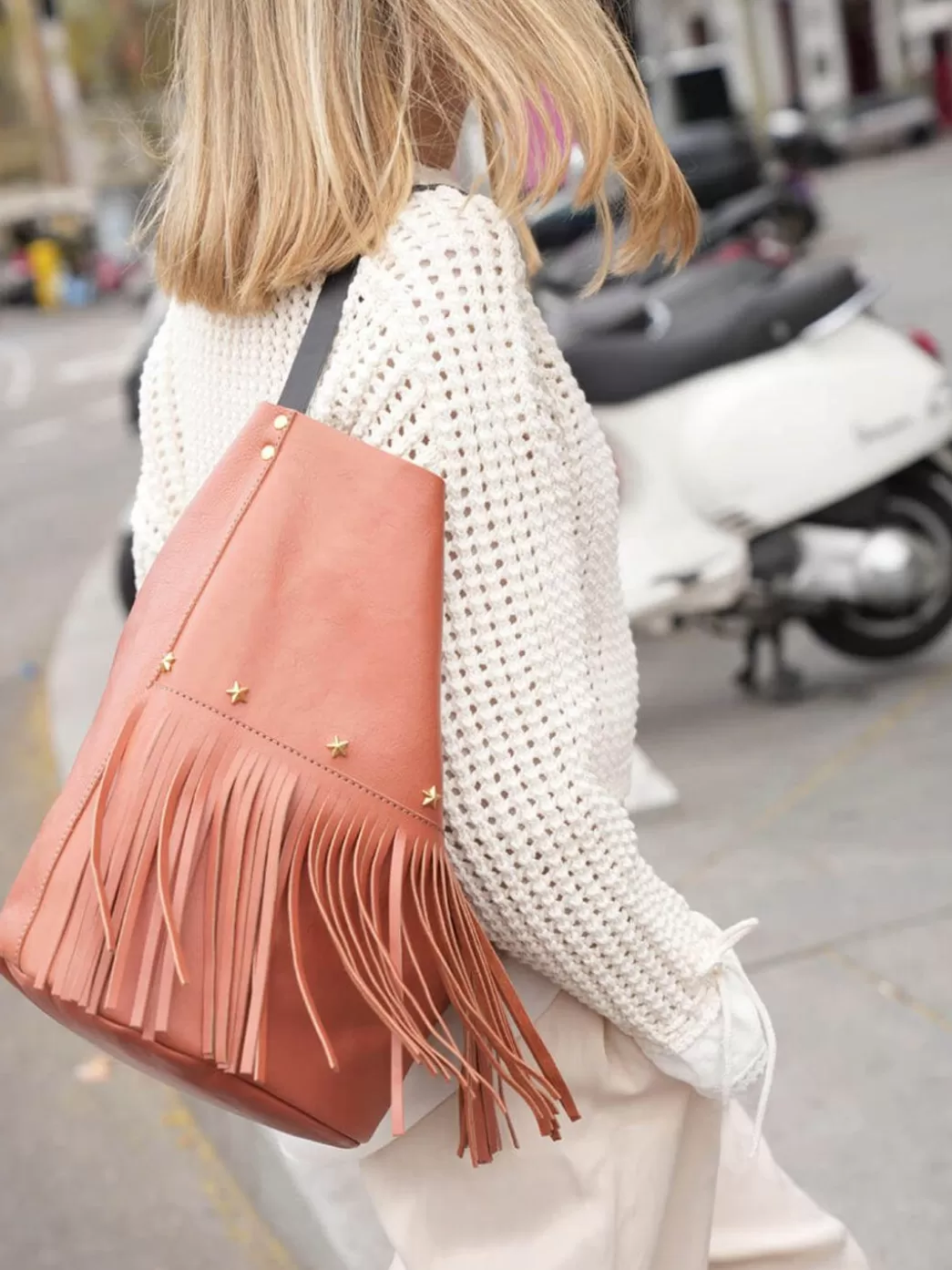 Mujer Mercules Bucket Fringes Terracota